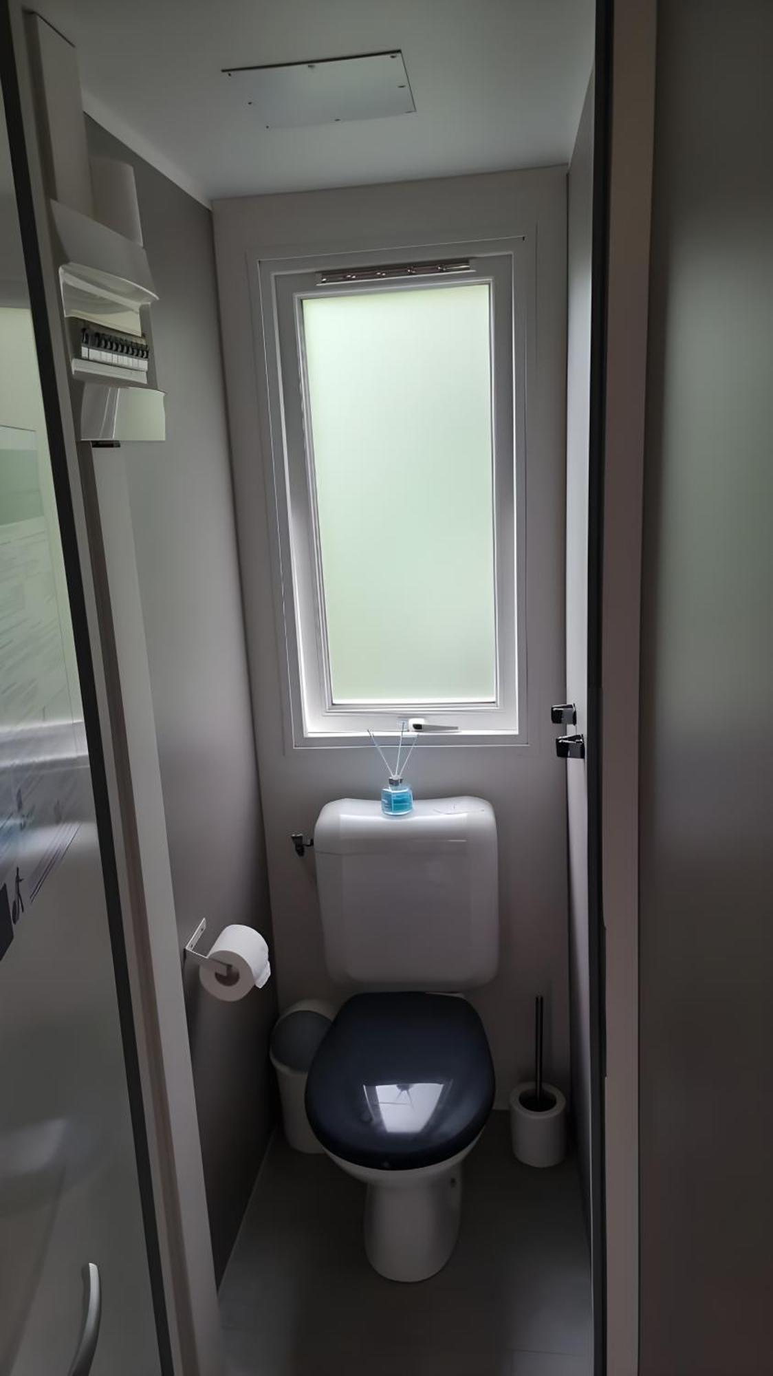 Апартаменты Cozy Tiny Solhouse 7 - Near Groningen - 5 Star Location Kropswolde Экстерьер фото